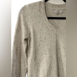 Loft Cream Multicolor V-Neck